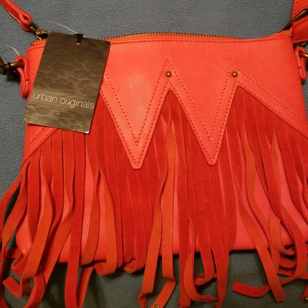NWT💥Urban Originals Red Crossbody & leapard "Lover" clutch - Picture 4 of 6